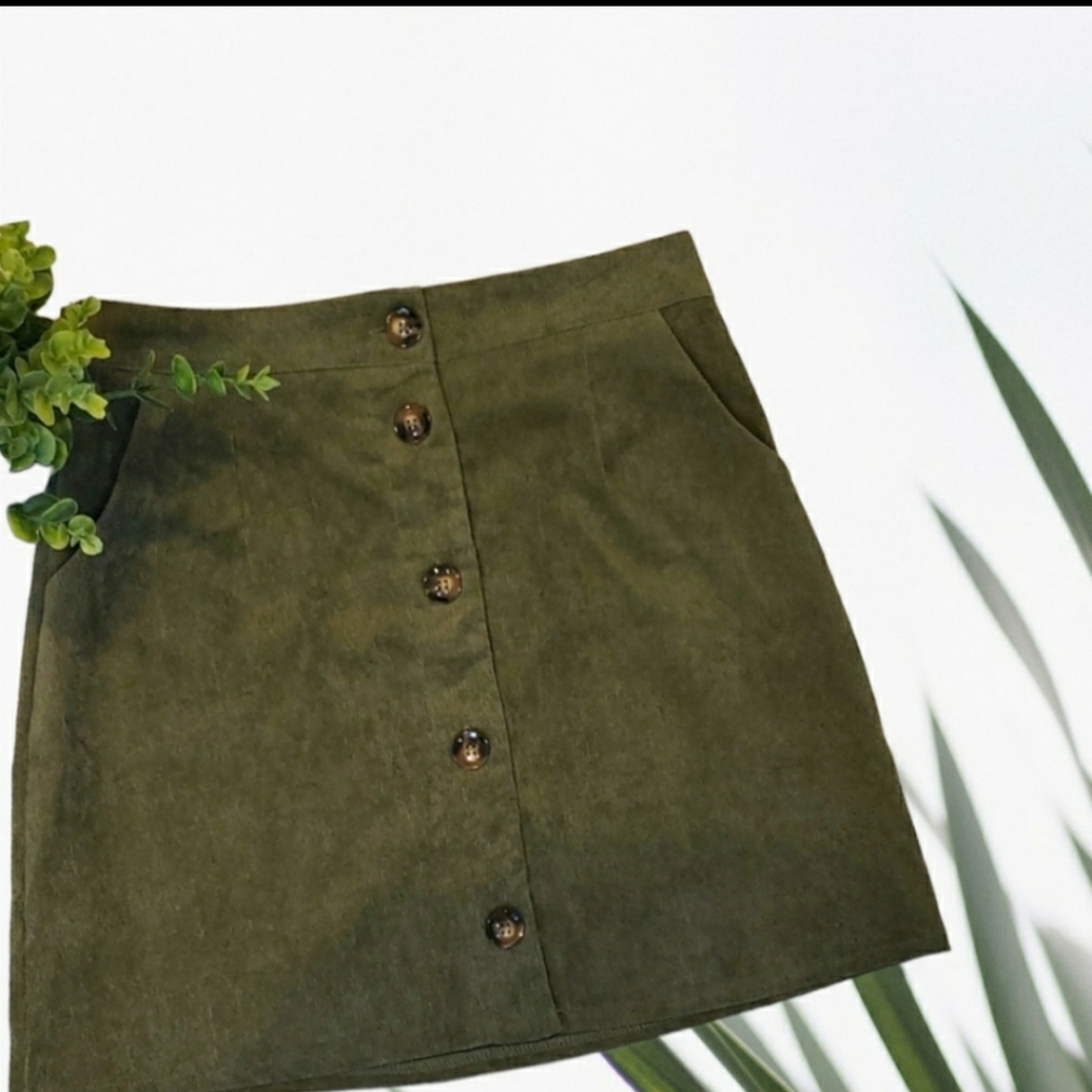 Everly Corduroy Green Skirt - Size M